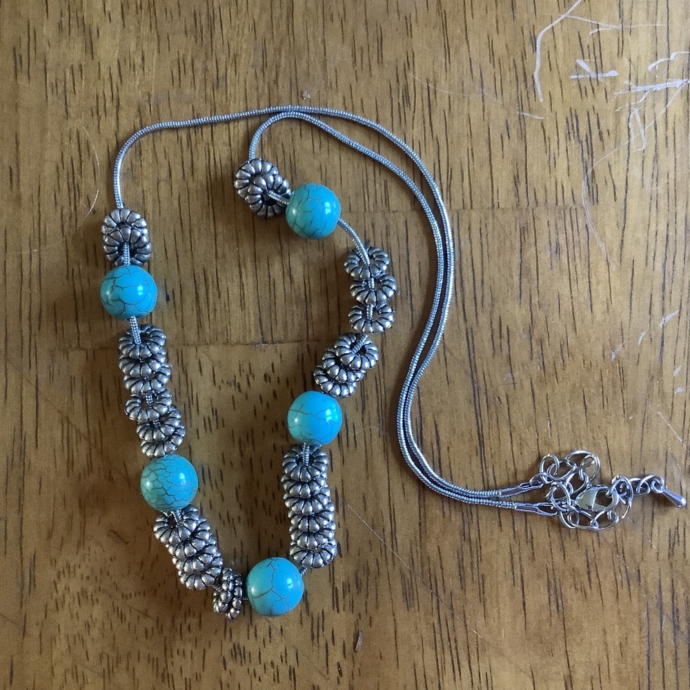 TURQUOISE NECKLACE